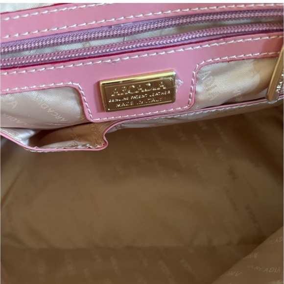 Bubblegum Pink Patent Leather Arcadia Handbag - Picture 9 of 11